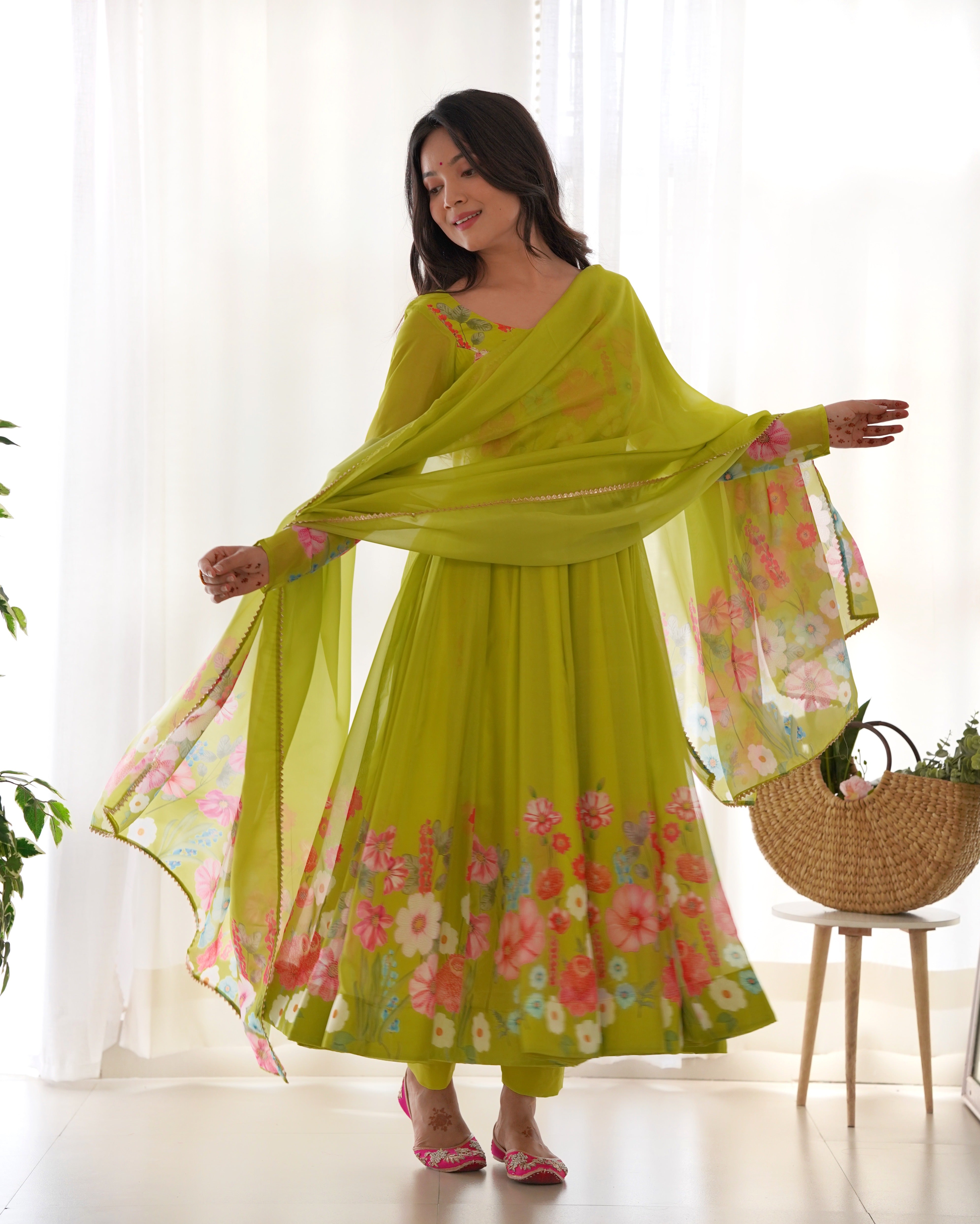 Green Pure soft organza silk fabric fully flair kali pattern Kurta Suit