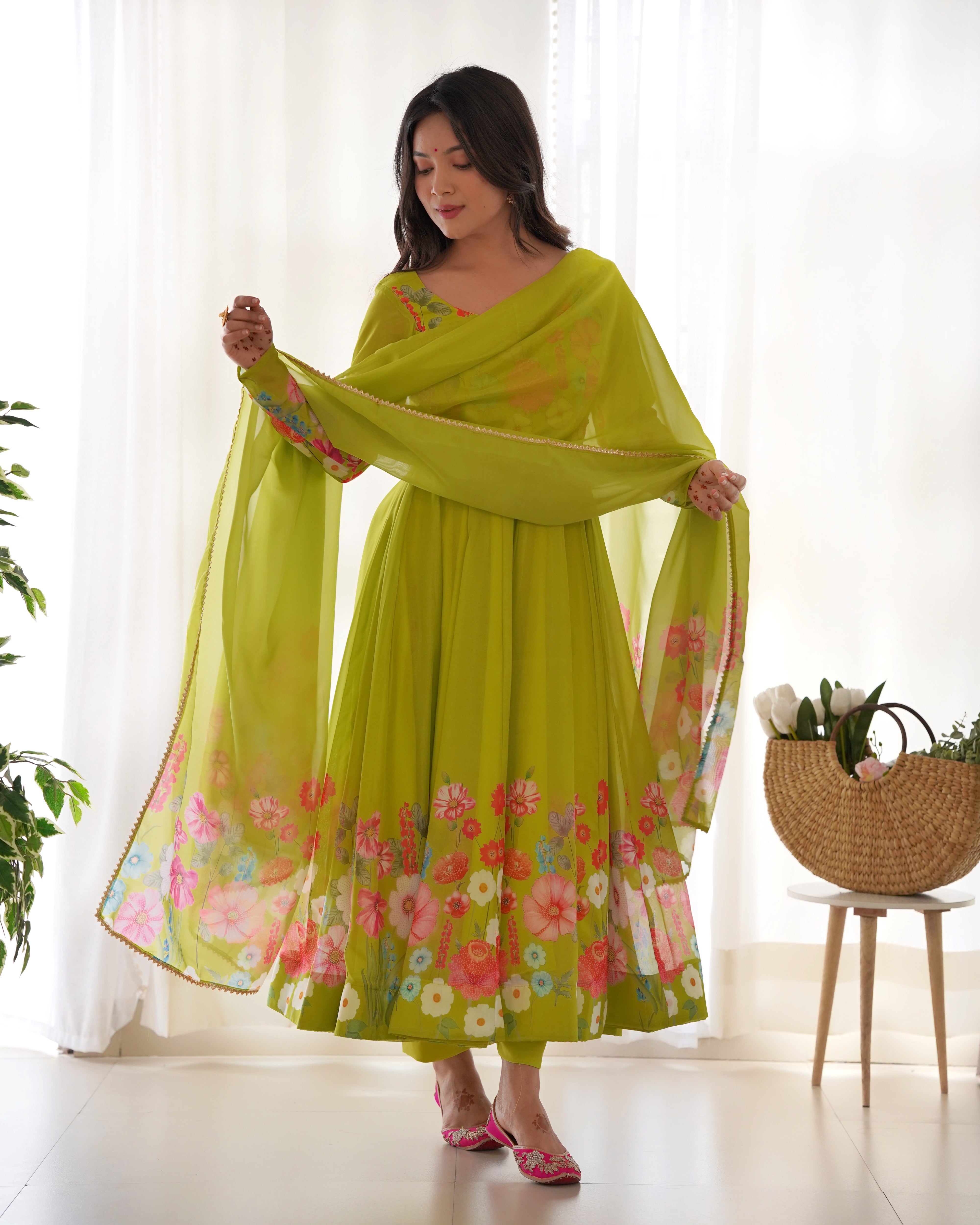 Green Pure soft organza silk fabric fully flair kali pattern Kurta Suit