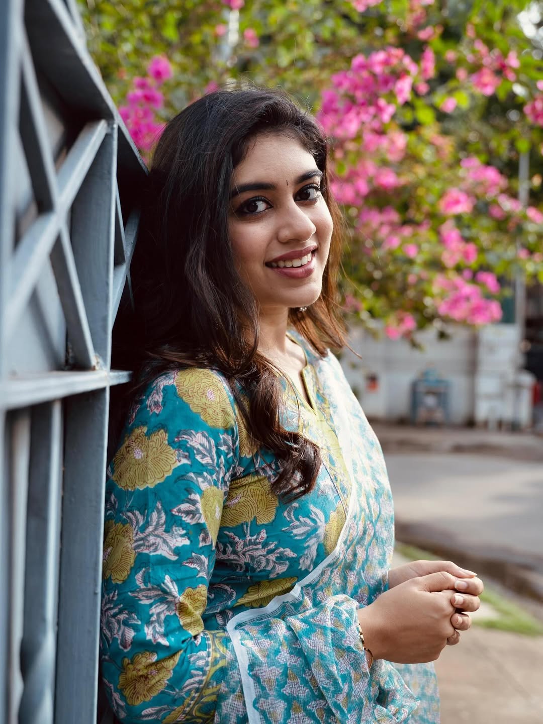 Ethnic Indian Wear Elegant Blue Floral Poly Reyon Suit for Women( fabric is likely breathable, Poly rayon)