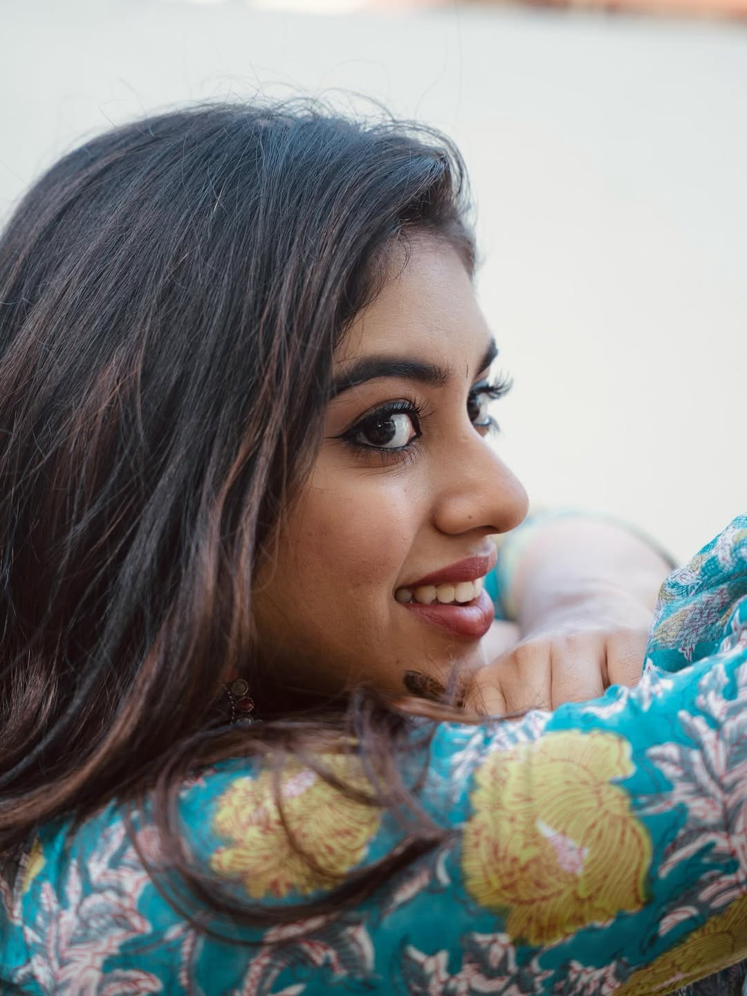 Ethnic Indian Wear Elegant Blue Floral Poly Reyon Suit for Women( fabric is likely breathable, Poly rayon)