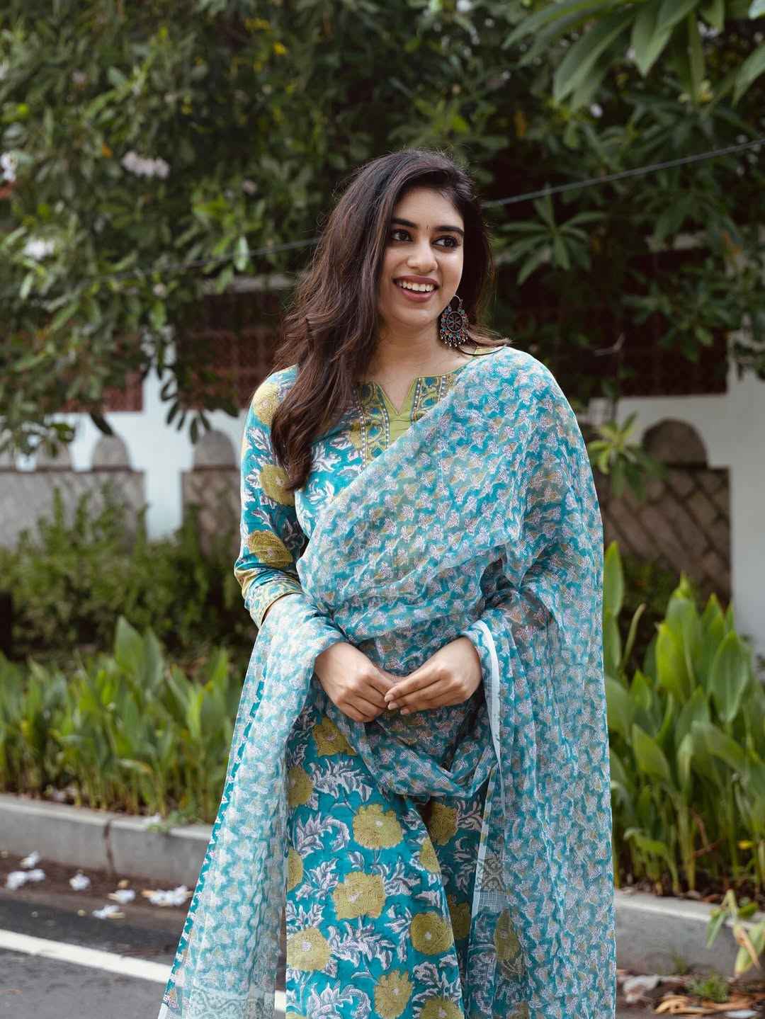 Ethnic Indian Wear Elegant Blue Floral Poly Reyon Suit for Women( fabric is likely breathable, Poly rayon)