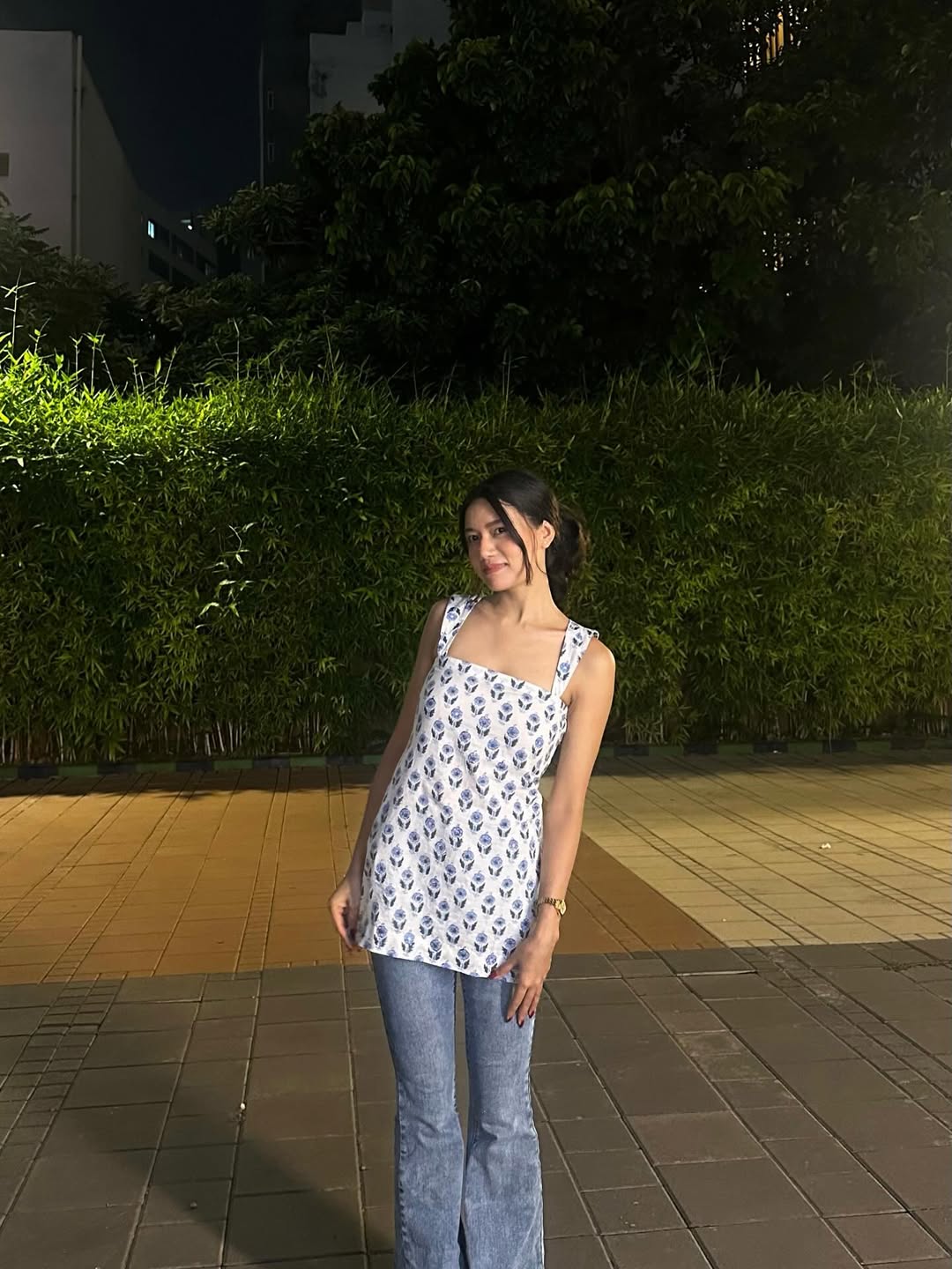 Elegant Casual Wear Chic Sleeveless ( fabric is likely breathable, Poly rayon)