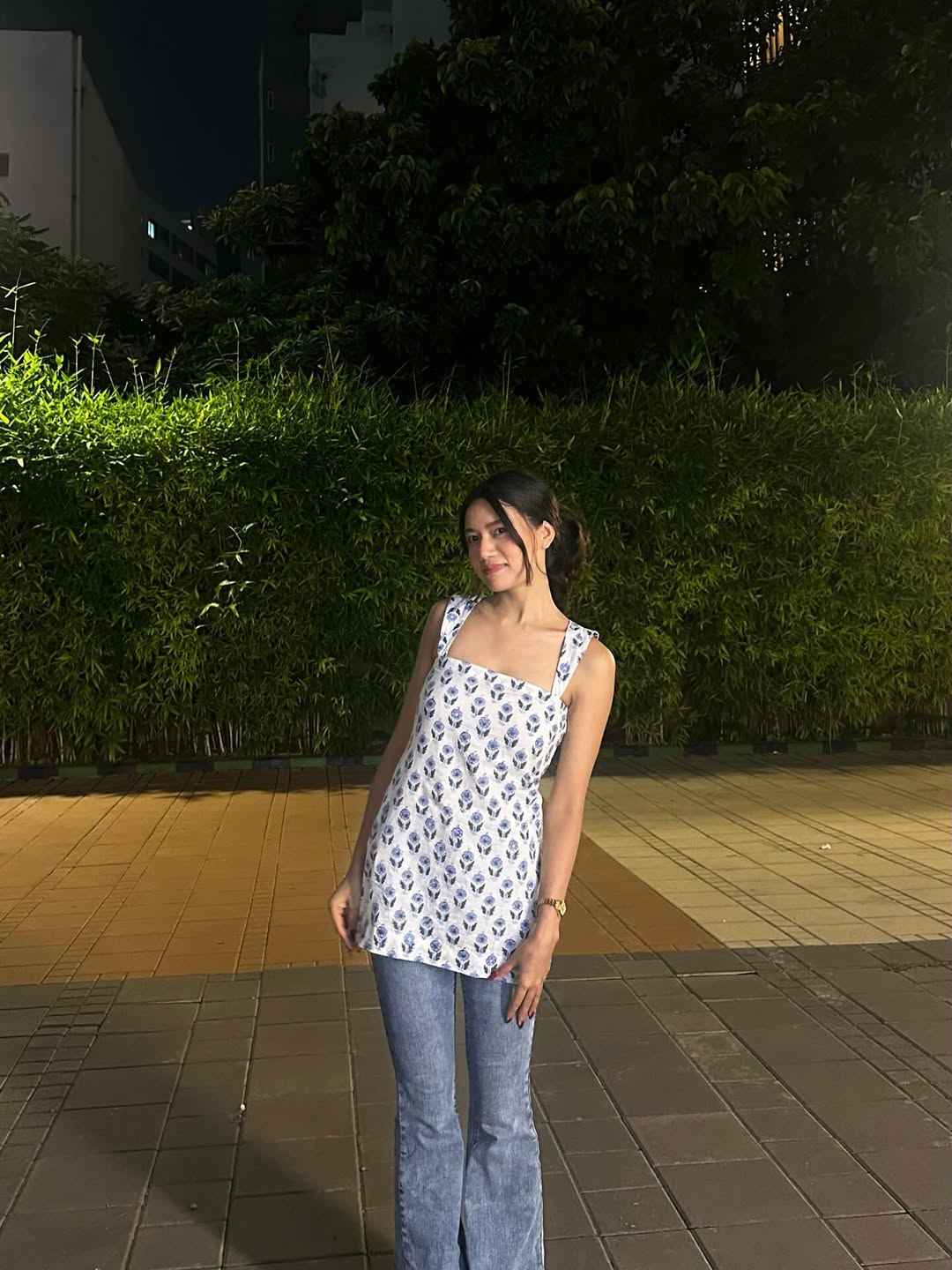 Elegant Casual Wear Chic Sleeveless ( fabric is likely breathable, Poly rayon)