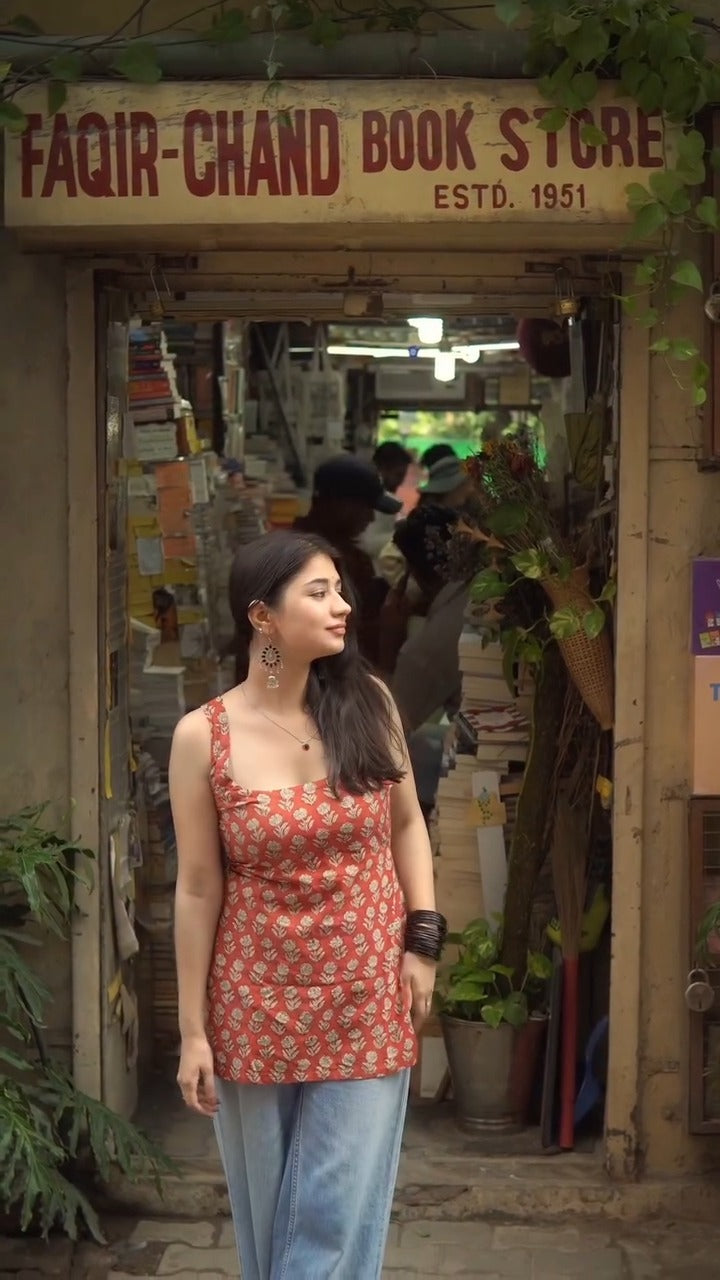 Casual Everyday Wear Rust Red Printed ( fabric is likely breathable, Poly rayon)